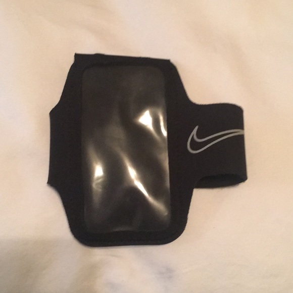 nike running phone holder